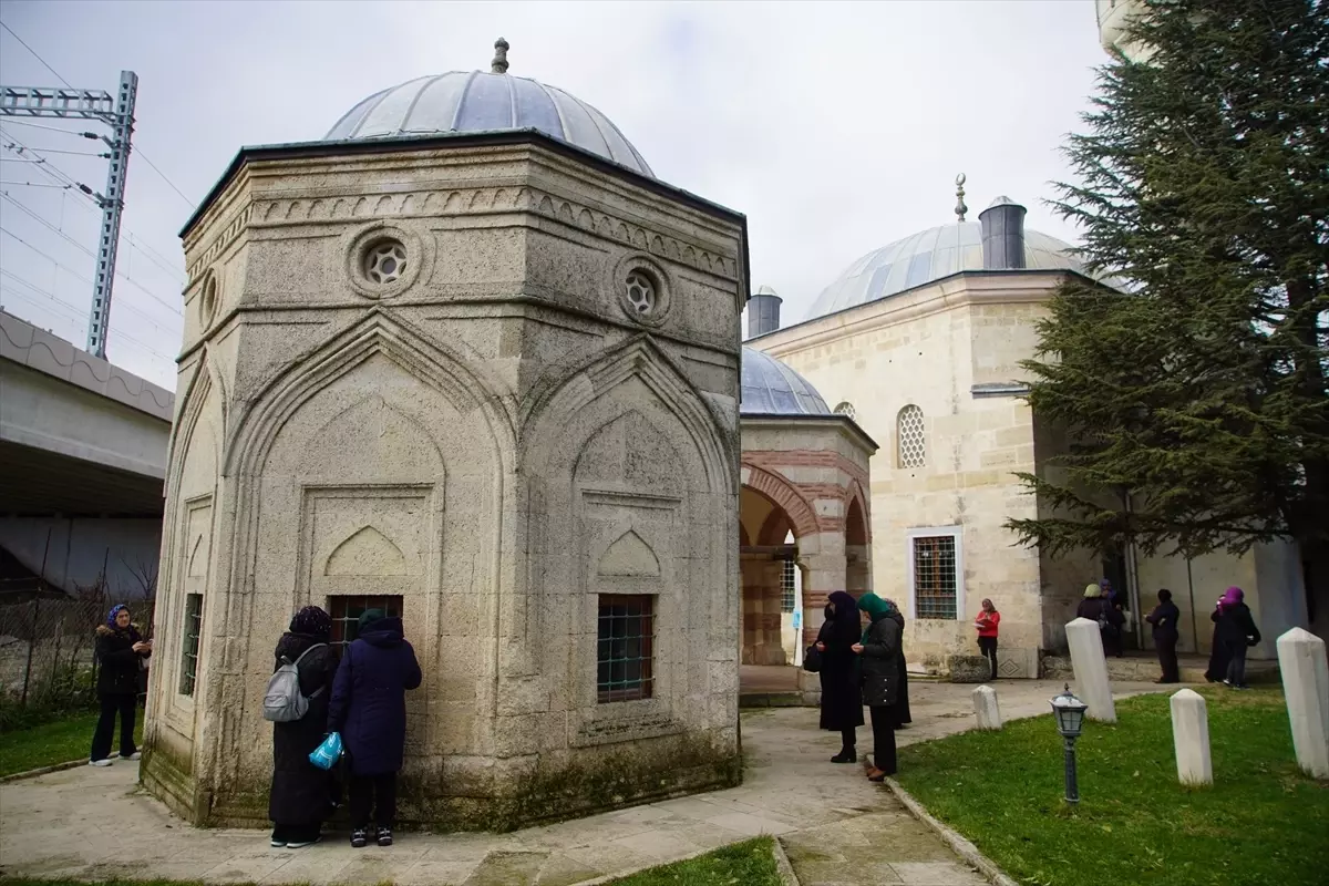 Edirne’de Asırlık “1001 Hatim Duası” Geleneği Yaşatıldı..